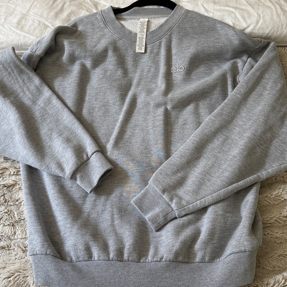 ALO Yoga Heather Gray Pullover, small